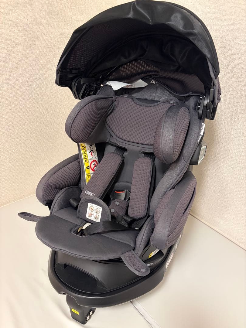 Aprica チャイルドシート フラディア グロウ