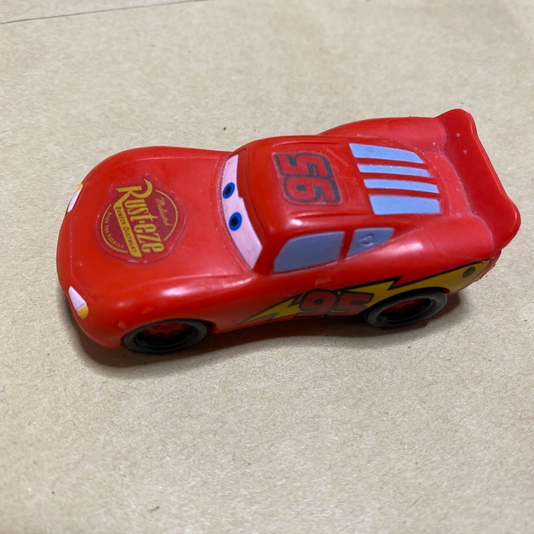 カーズ2 合計18台　マテル社15台＋3台＋大きなワールドマップ