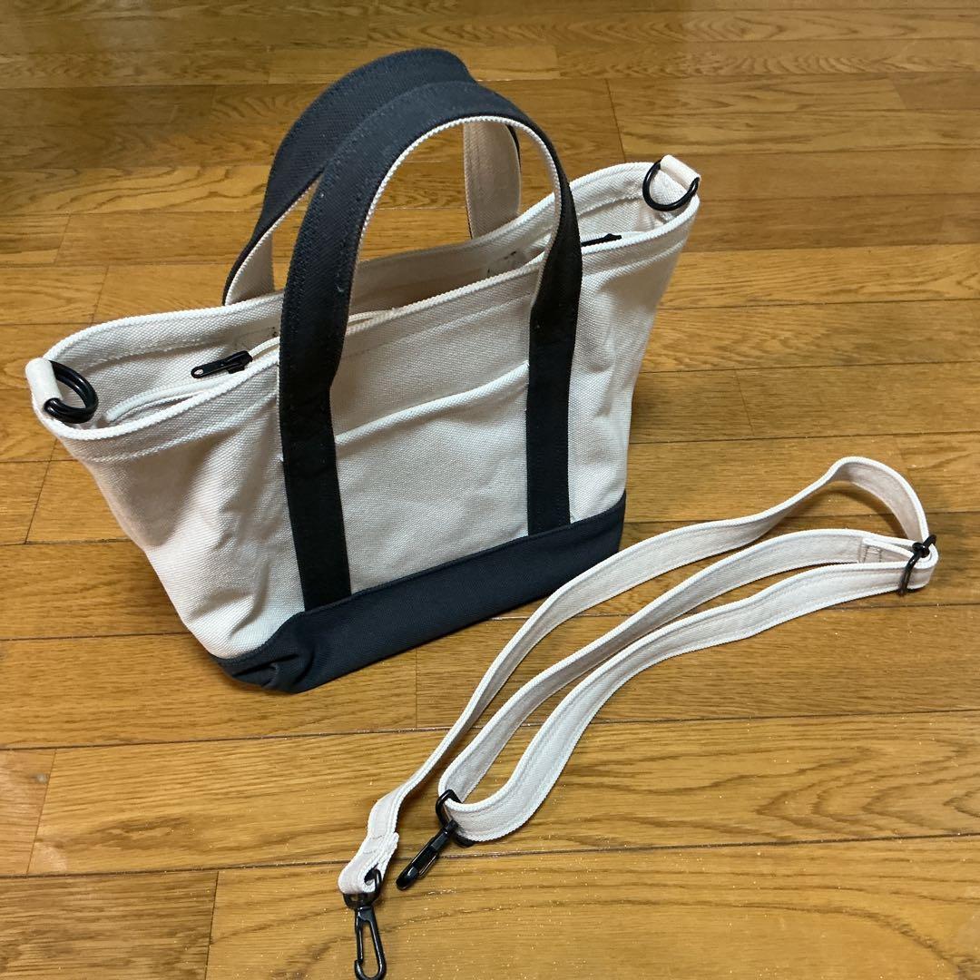 free stitch ストローリングバッグ