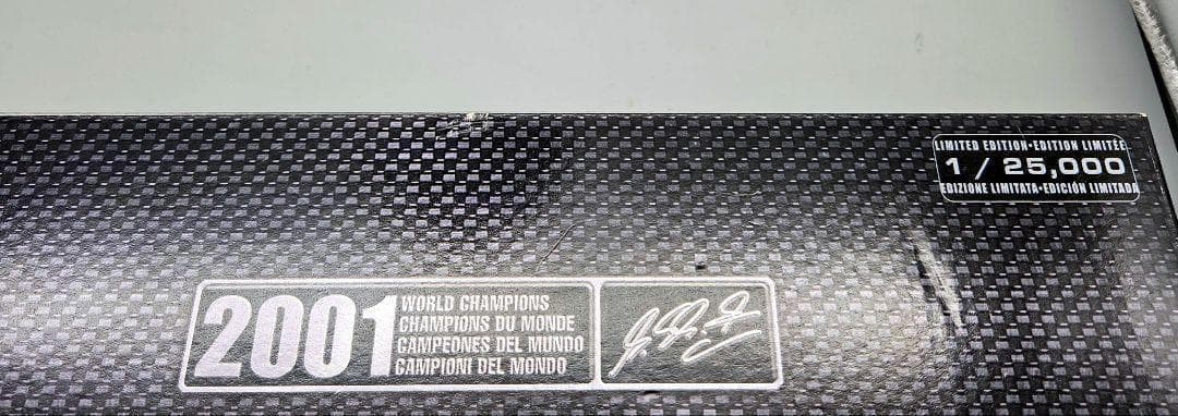 Ferrari　F2001 BBR 1/18 Mシューマッハワールドチャンピオン