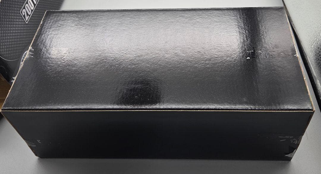 Ferrari　F2001 BBR 1/18 Mシューマッハワールドチャンピオン