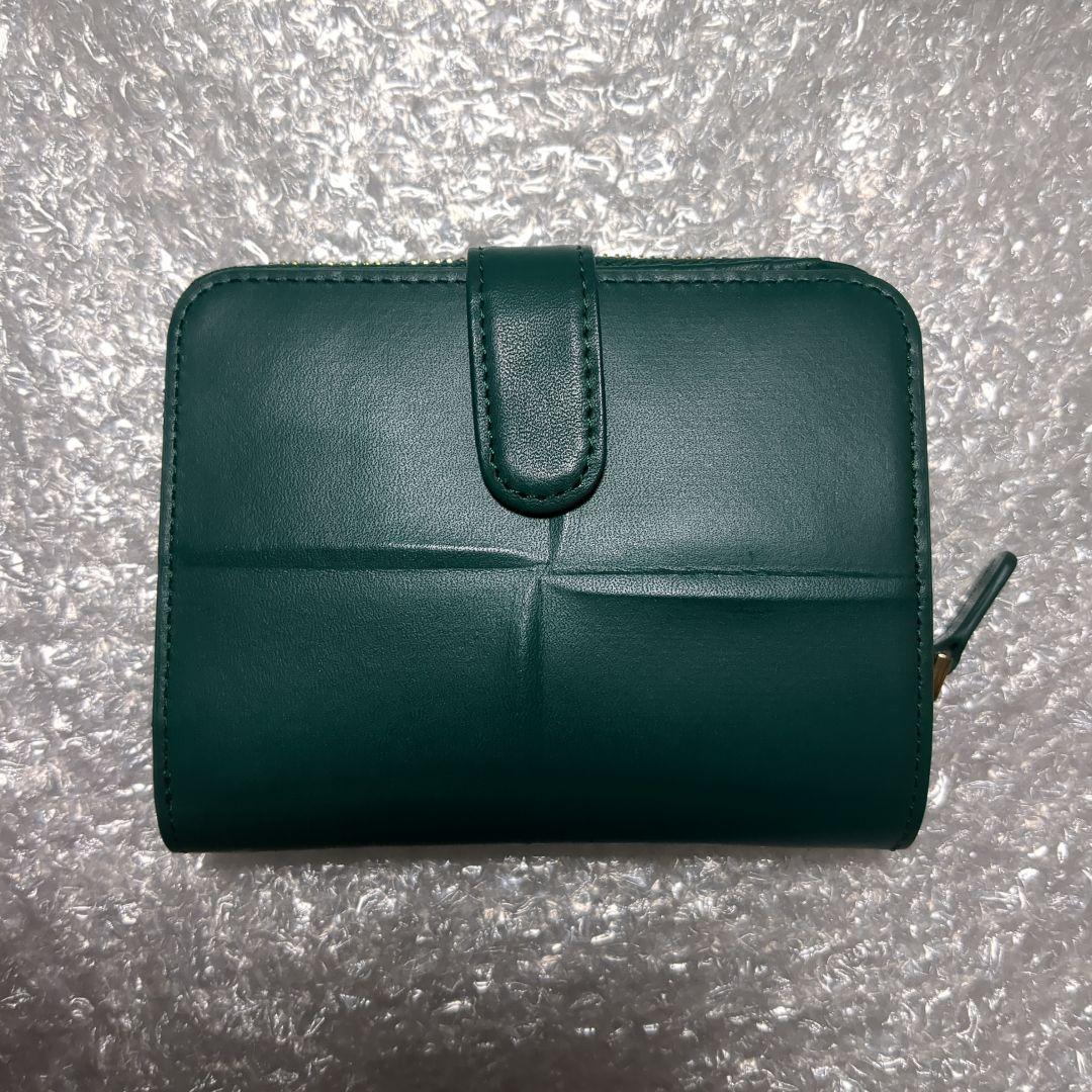 新品未使用 牛革２つ折り財布 グリーン系統 パトリックコックス