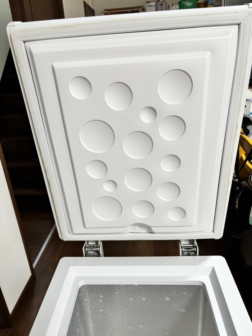 ハイアール家庭用冷凍庫　JF-NC66A