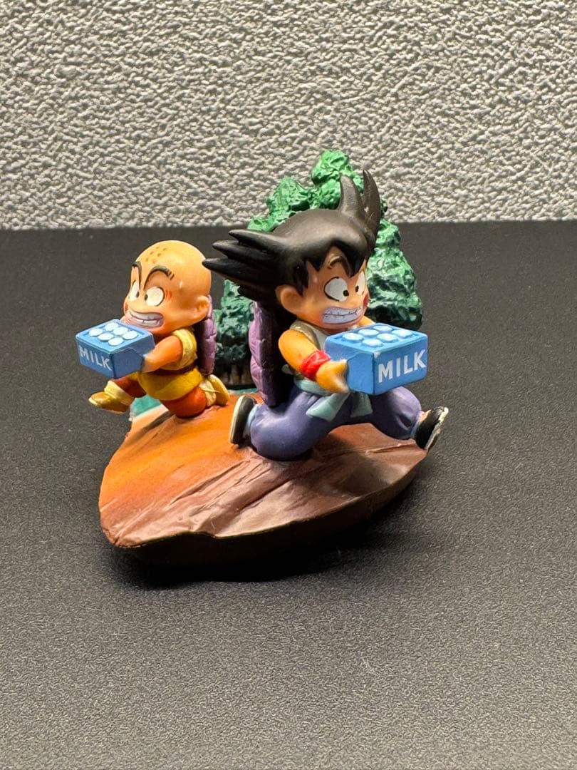 ドラカプ クライシス編　孫悟空&クリリン 牛乳配達　カラーver