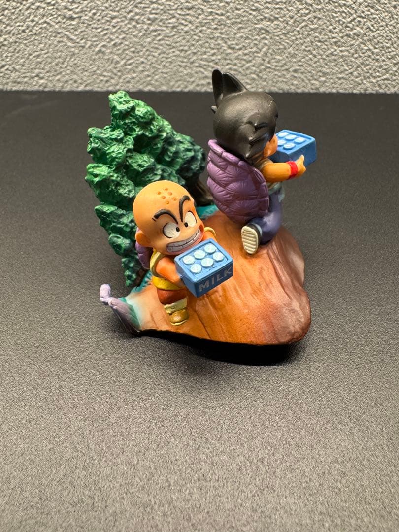 ドラカプ クライシス編　孫悟空&クリリン 牛乳配達　カラーver