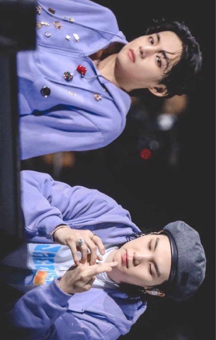 BTS Yet To Come in Busan ジップアップ パーカー 新品