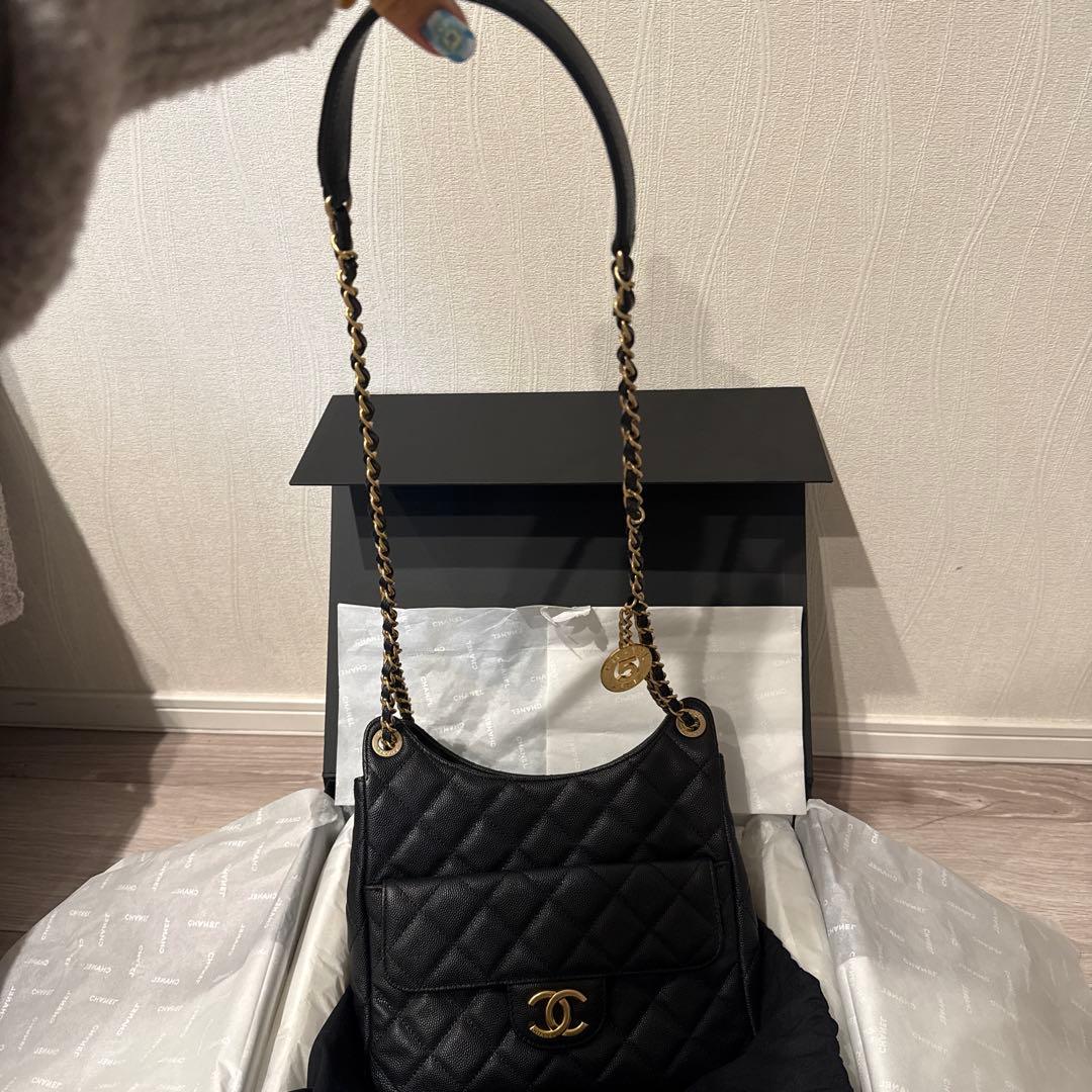 CHANEL ★キャビアスキンブラック ショルダーバッグ