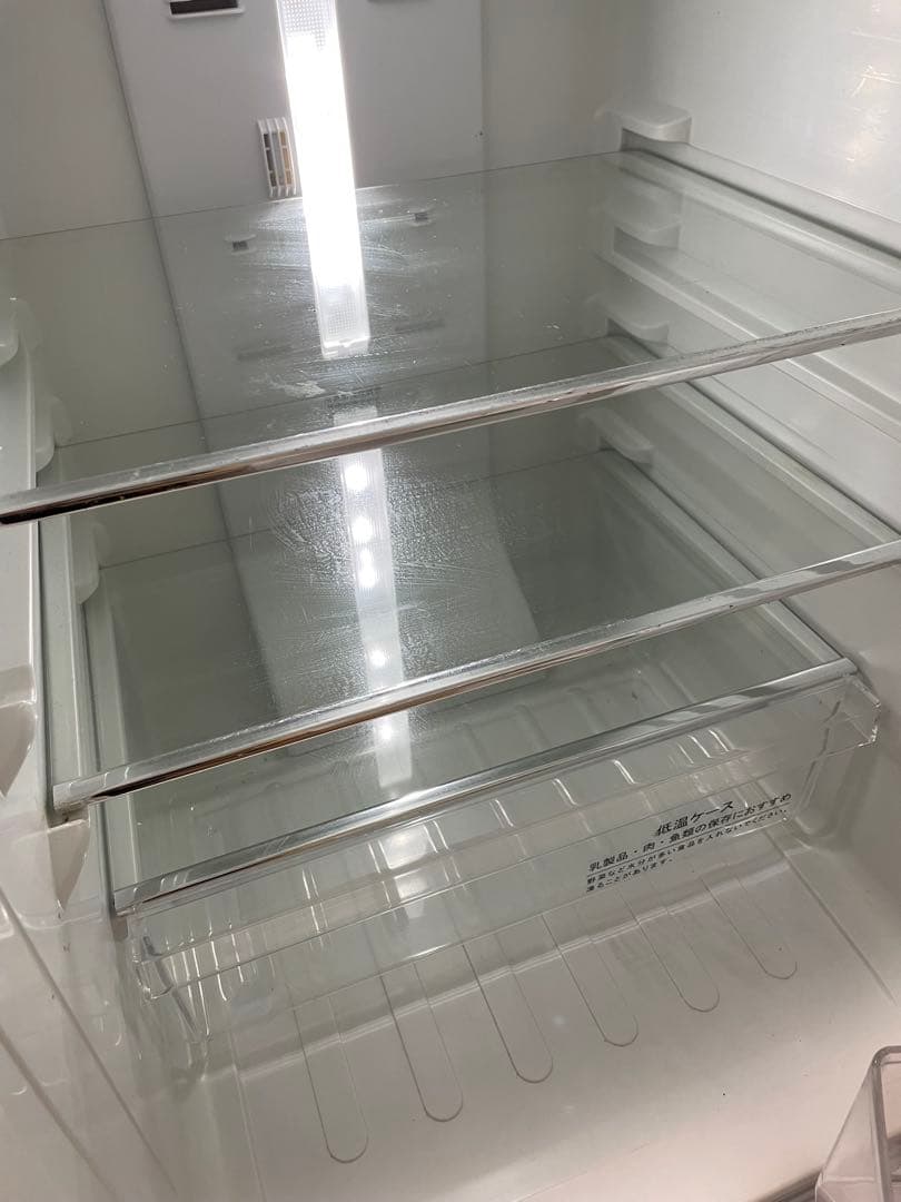 【Hisense】一人暮らし用　冷蔵庫 ホワイト　134L