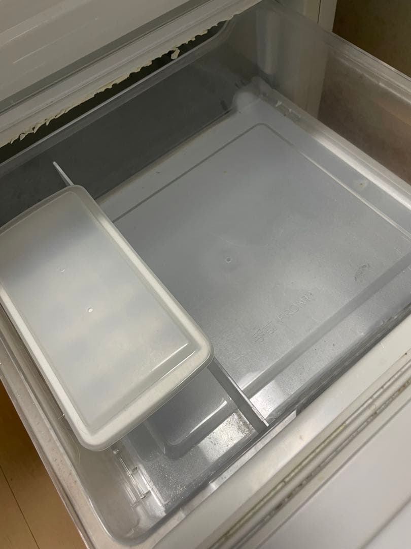 【Hisense】一人暮らし用　冷蔵庫 ホワイト　134L