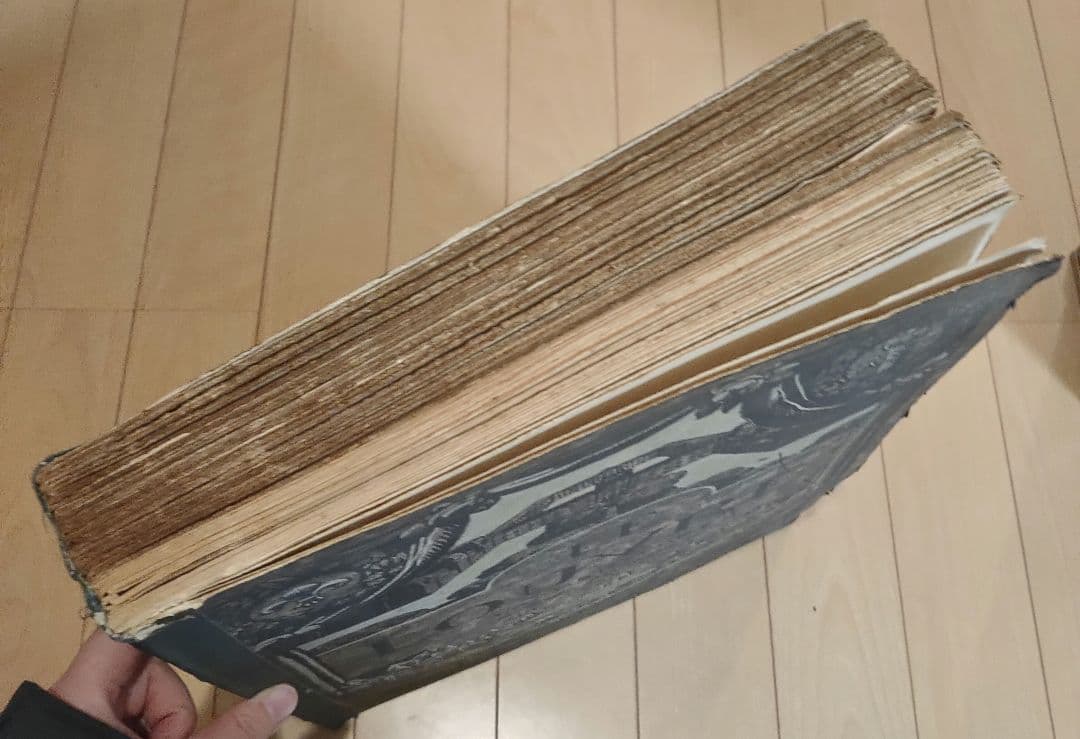 ルーブル美術館　LE LOUVRE 絵画　骨董品　レプリカ　 アートブック