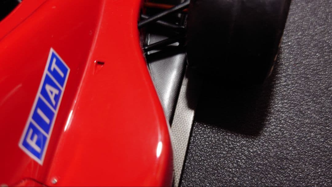 フジミ模型 1/20 フェラーリ F92AT 92年 N.ラリーニ 完成品