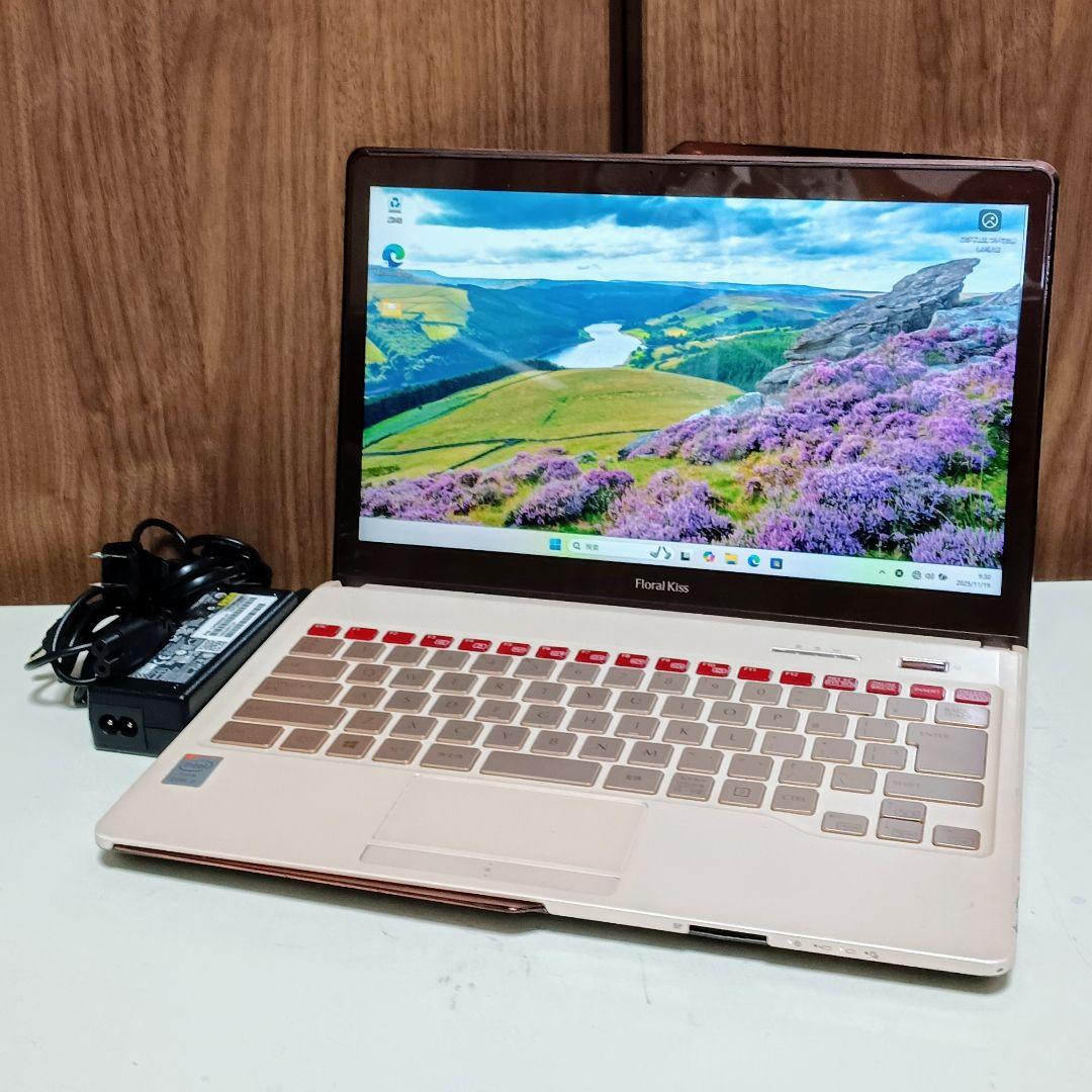FUJITSU LIFEBOOK Corei5 メモリ8GB SSD256GB