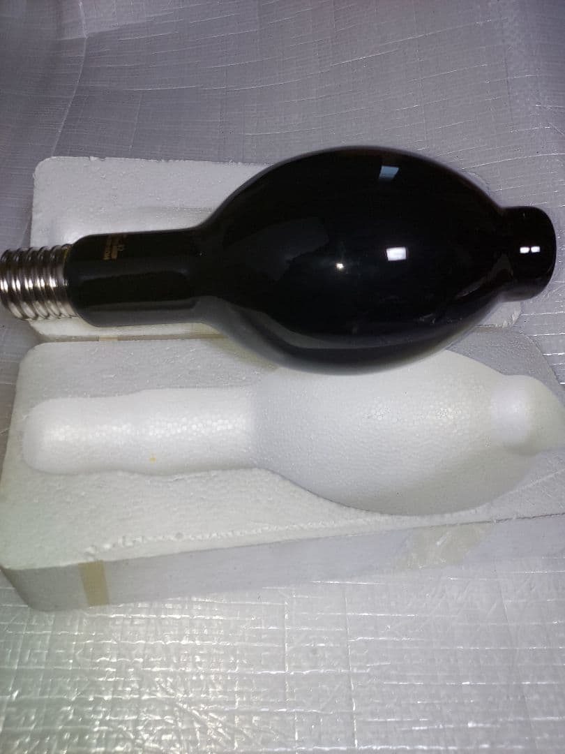 N*様 ★希少★新品・未使用★ブラックライト★400W ライトトラップ★E40★