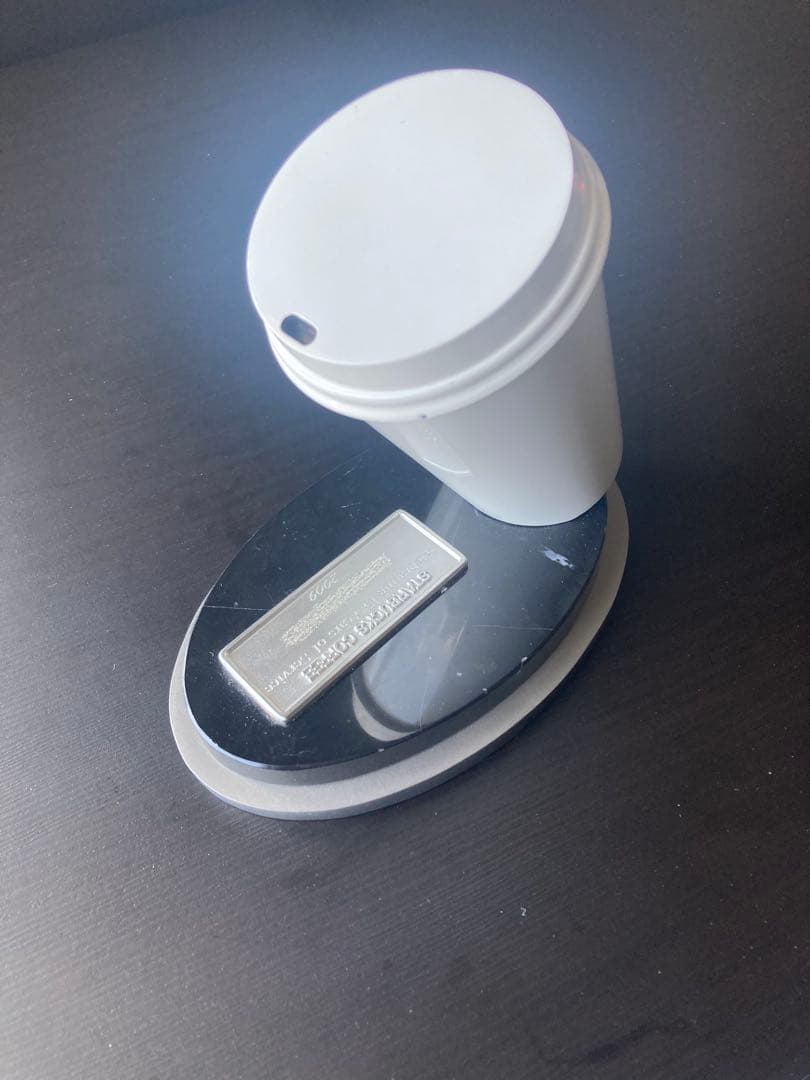 スターバックス　看板　タンブラー　インテリア