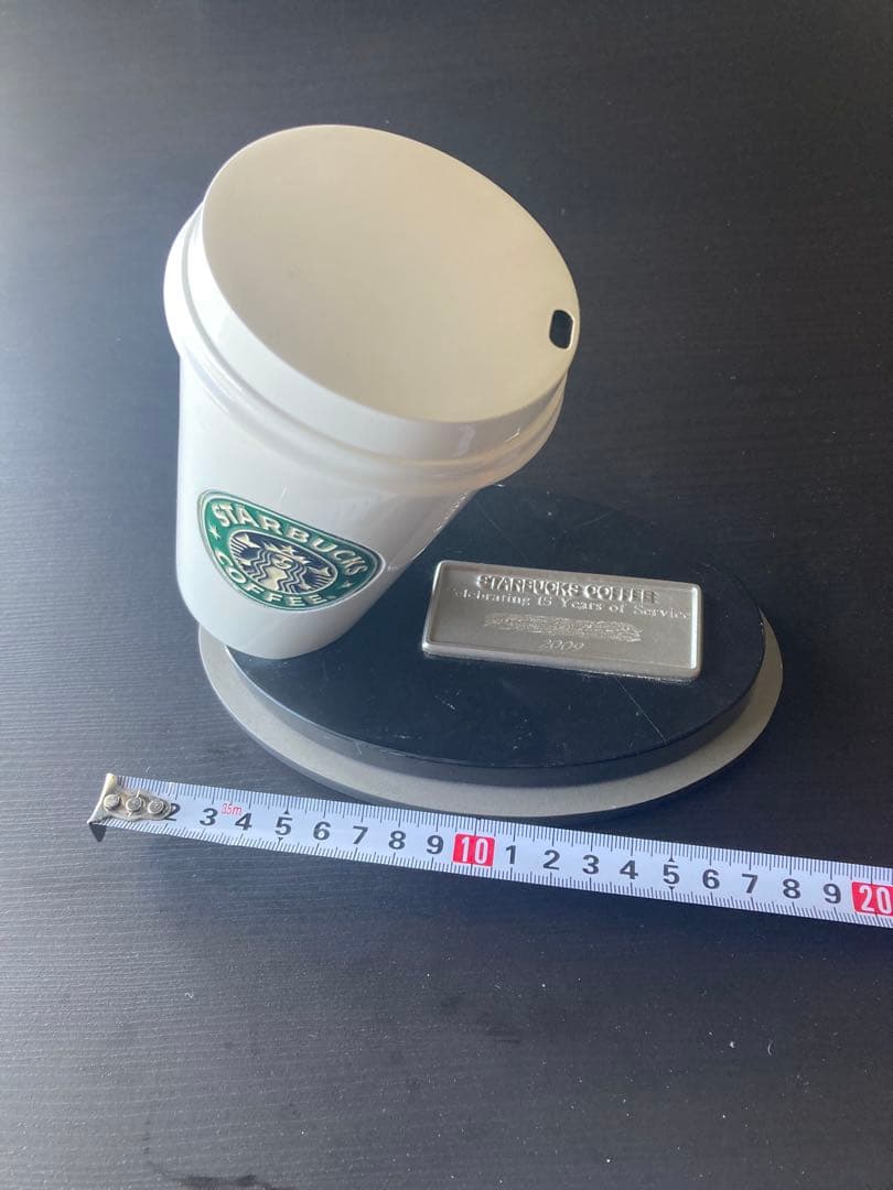 スターバックス　看板　タンブラー　インテリア
