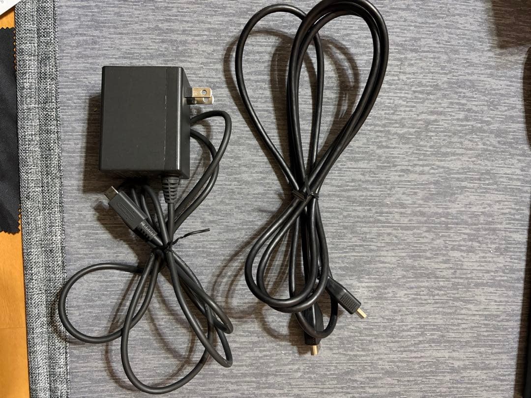 ニンテンドースイッチ　switch 64GBSD付