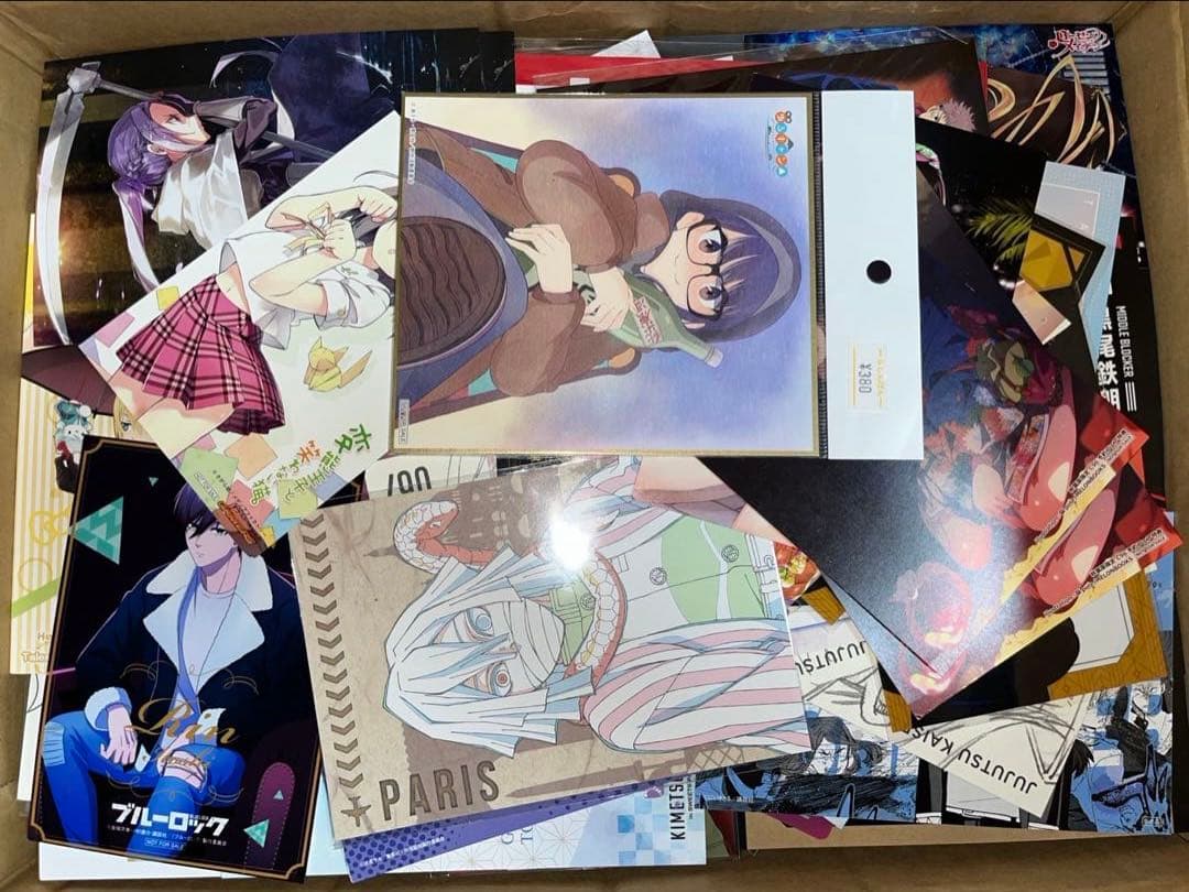 アニメグッズ キャラクターグッズ 紙雑貨 紙類 1500枚以上 大量 まとめ売り