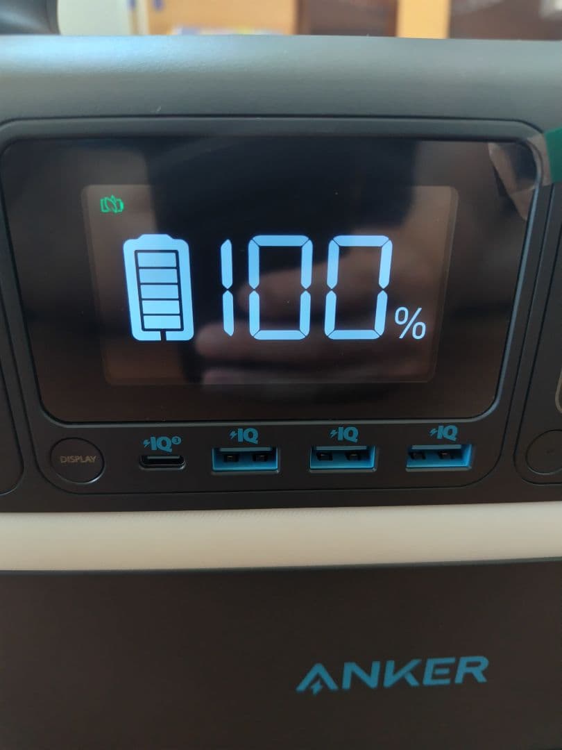 ANKER ポータブル電源とキャリーバッグ