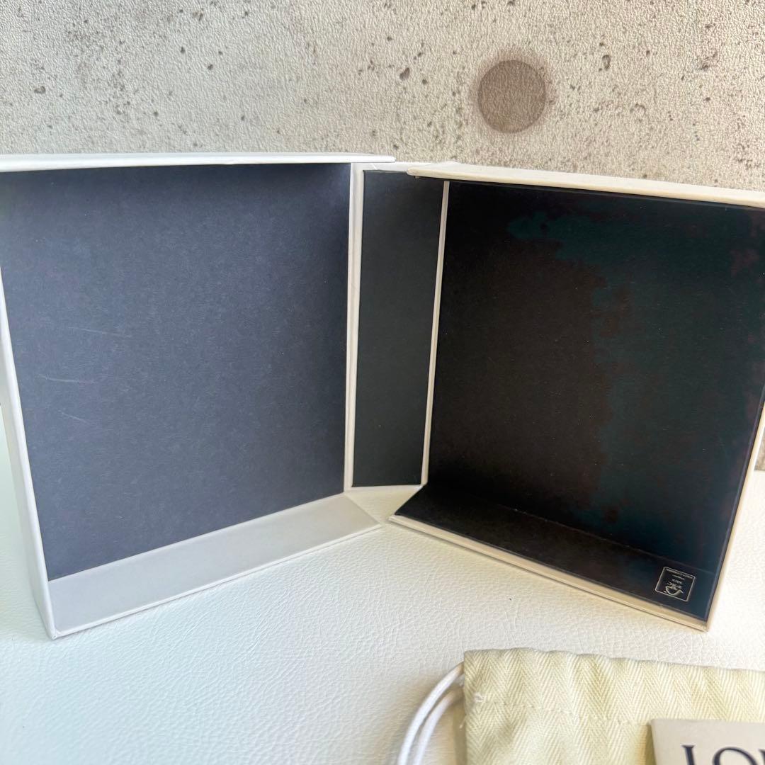 ま*ん様 LOEWEロエベ バーティカル ウォレット 3つ折り 折りたたみ財布