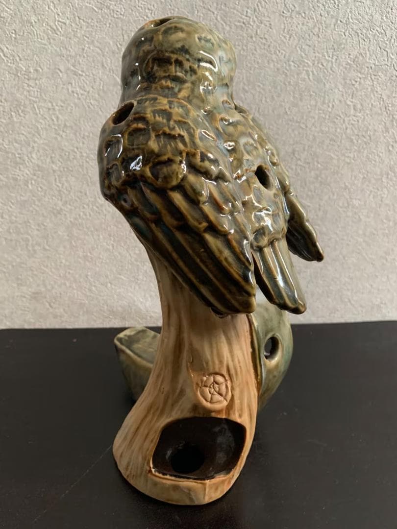 フクロウ　陶器　置物