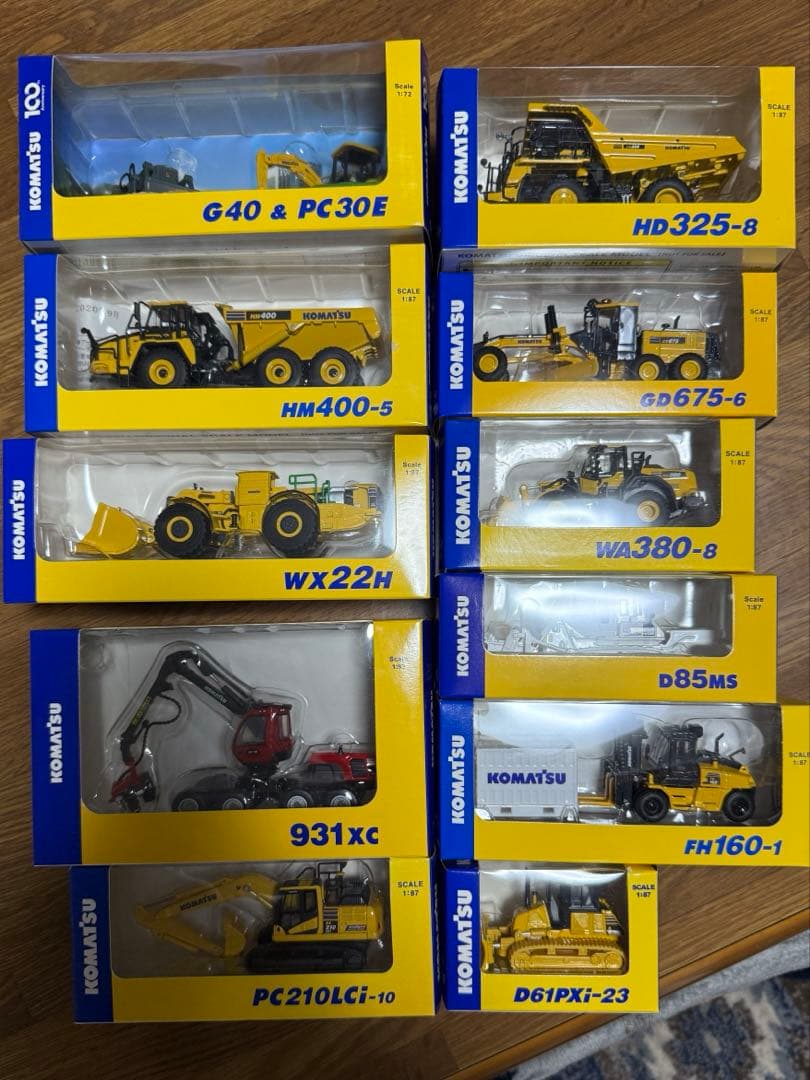 KOMATSUコマツ オリジナルミニチュアカー11点セット 株主優待非売品
