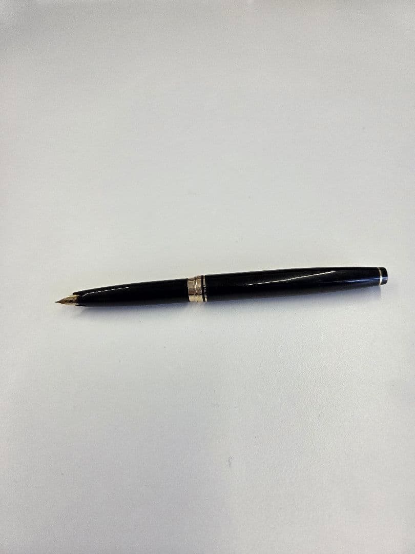 中古品 SAILOR 万年筆 黒 14K