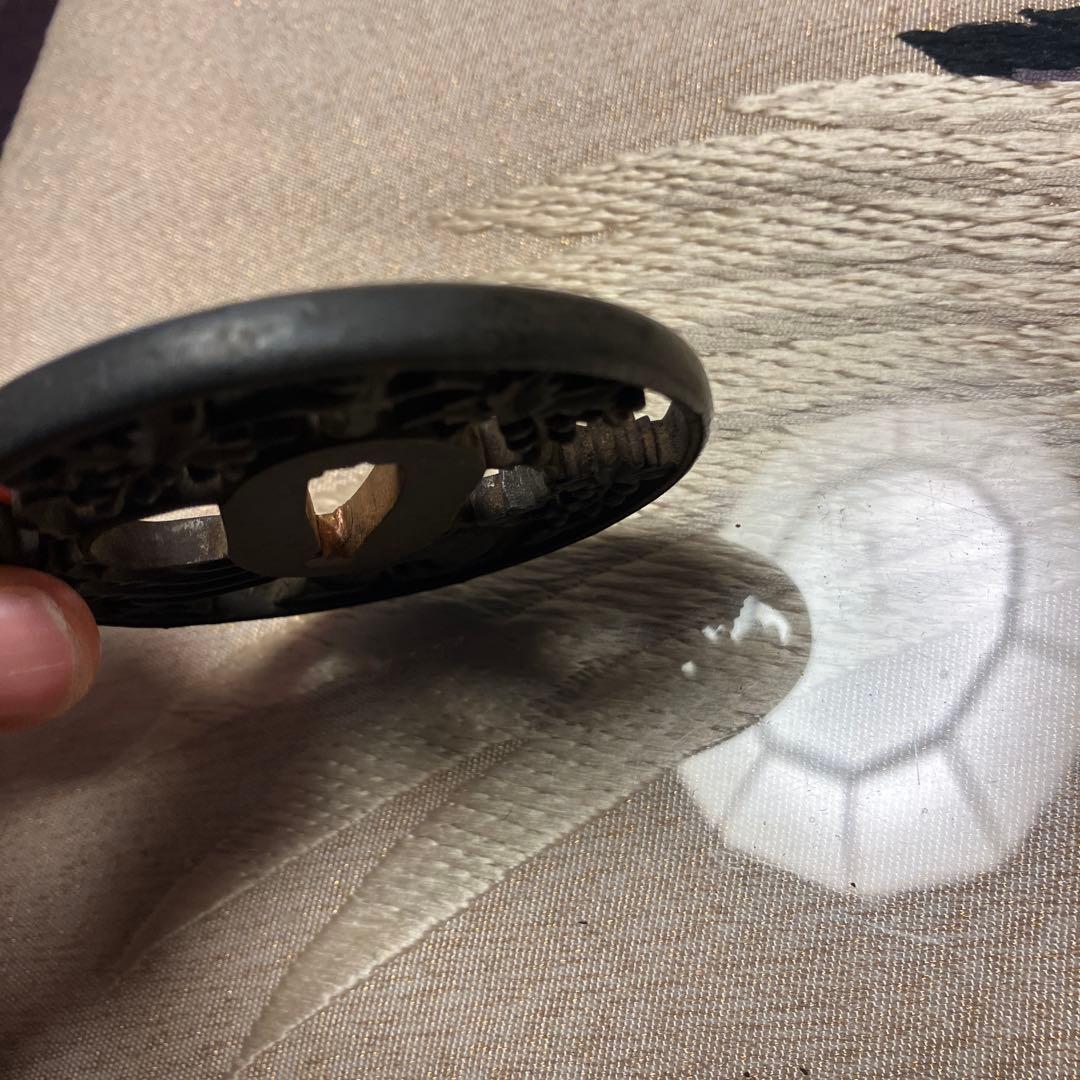 葉と鳥の彫刻 鉄製 鍔(つば)