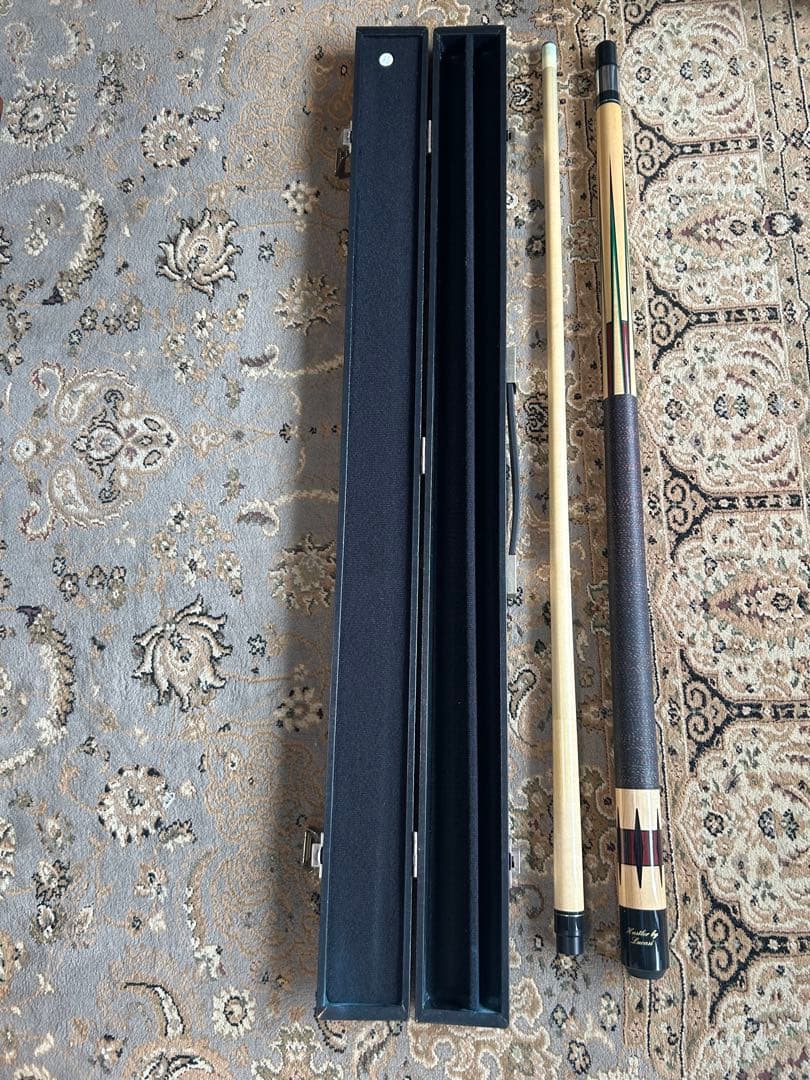 ルカシー　ビリヤードキュー（美品） Lucasi + Adam社ハードケース付