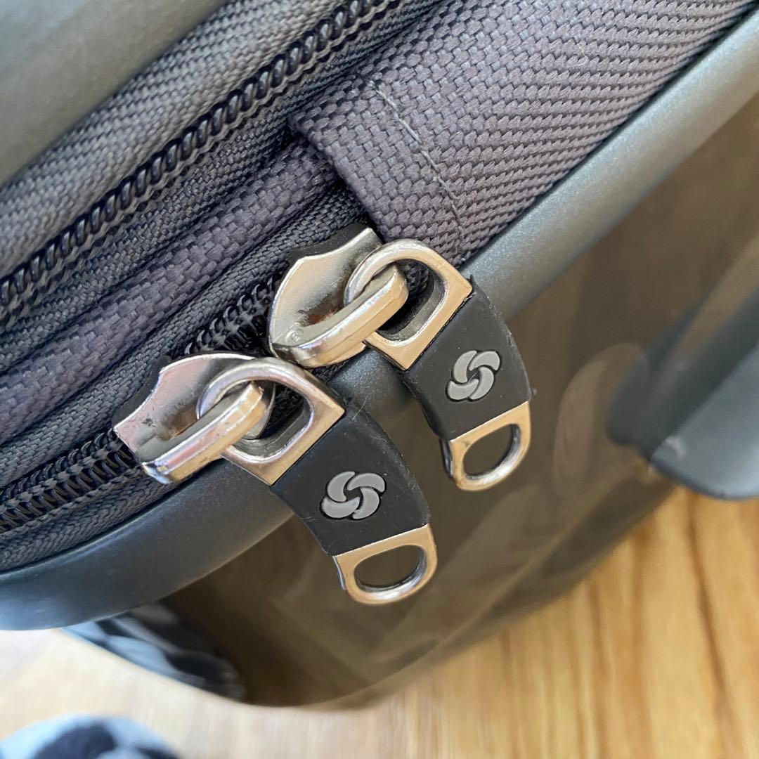 サムソナイト キャリーケース スーツケース　オーバル スピナー55 大容量　L