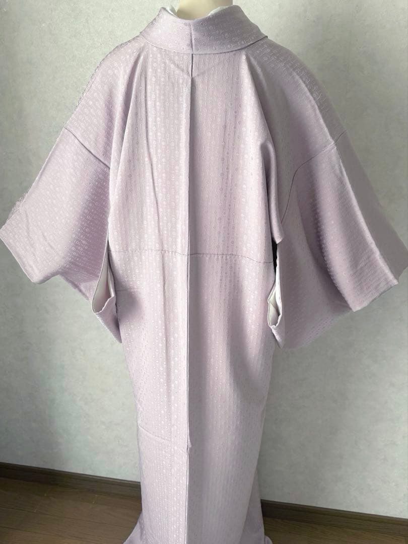 a16【特価】美品 抽象模様織り出し 一つ紋 正絹 色無地 裄 65.5