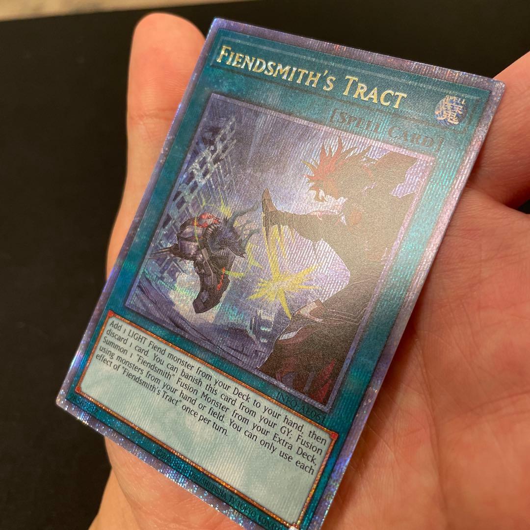 刻まれし魔の詠聖　25thレア　泰亜版