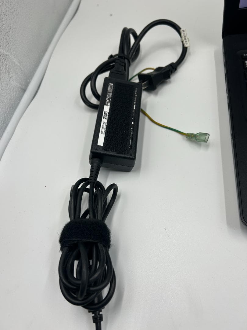 DELL Latitude 3590 ノートパソコン｜Core i3｜4GB