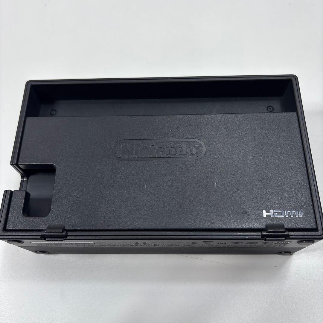 ニンテンドースイッチ　グレー