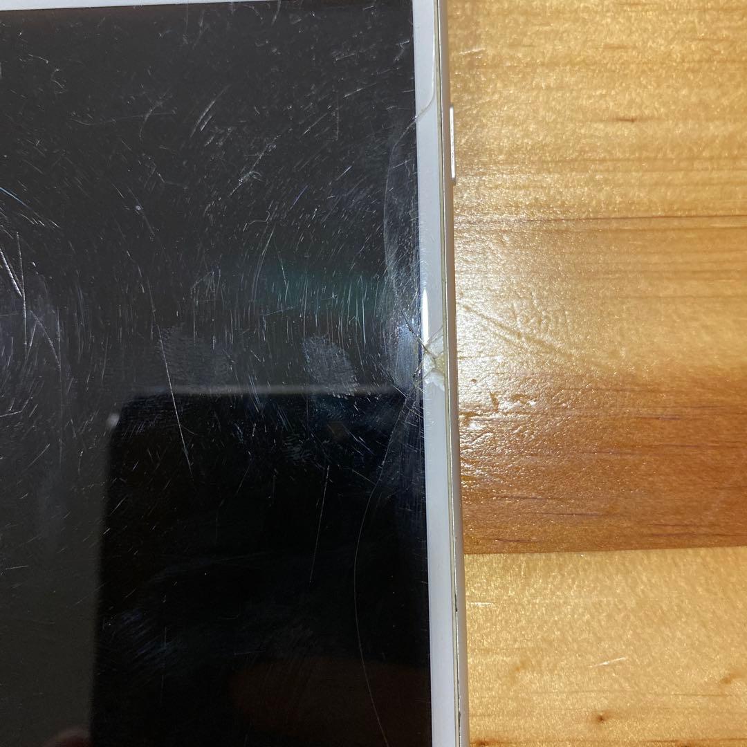 Apple iPhone 8 Plus64GB 本体