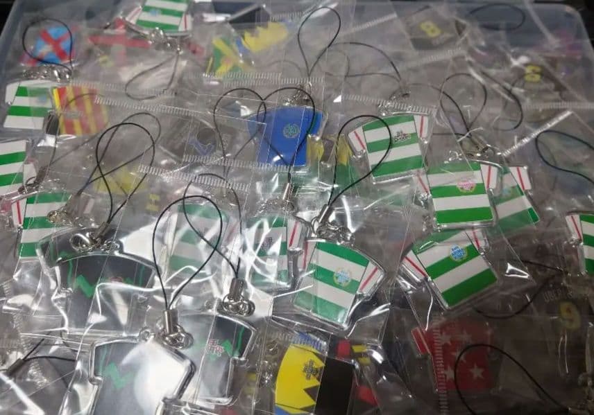 競馬 JRA G1 勝負服ストラップ 550-650円