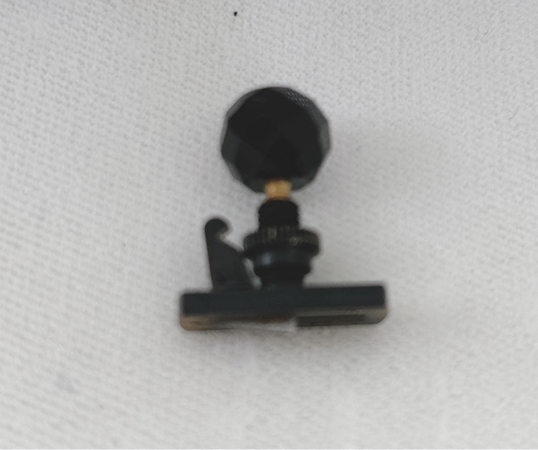 バイオリン ビオラ アジャスター ネジ ゲッツ用 ソノリテgoetz 弦楽器