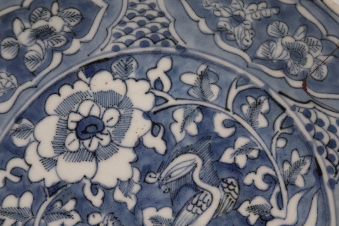 中国　明時代　漳州窯染付牡丹鳳紋大皿　送料込み0821