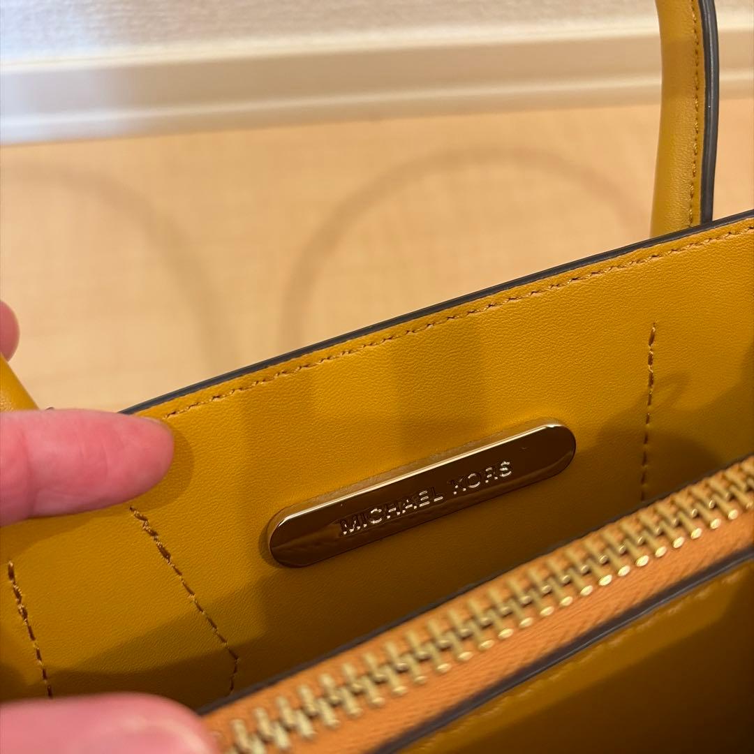 マイケルコース ハンドバッグ