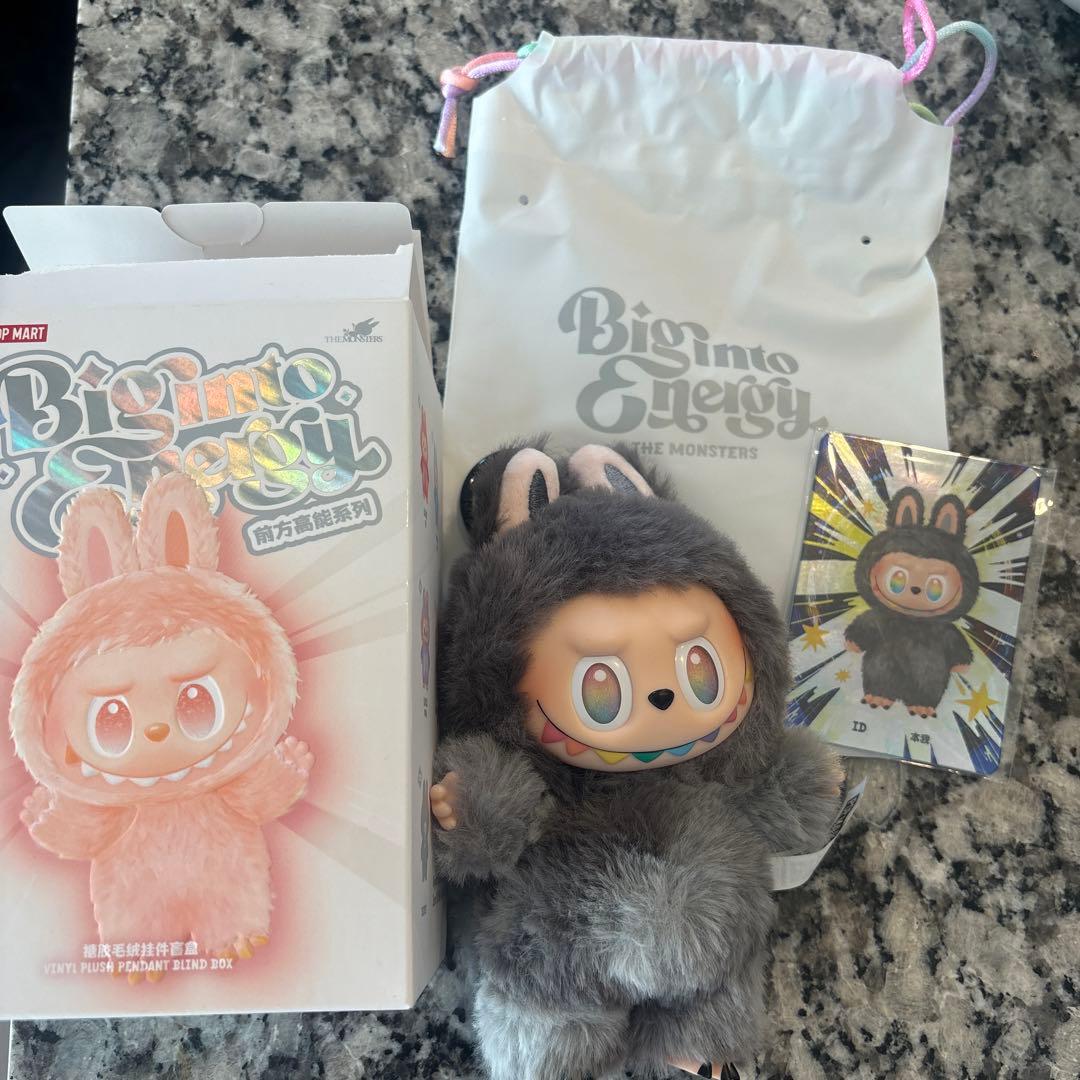 ラブブ、シークレット　正規品未使用