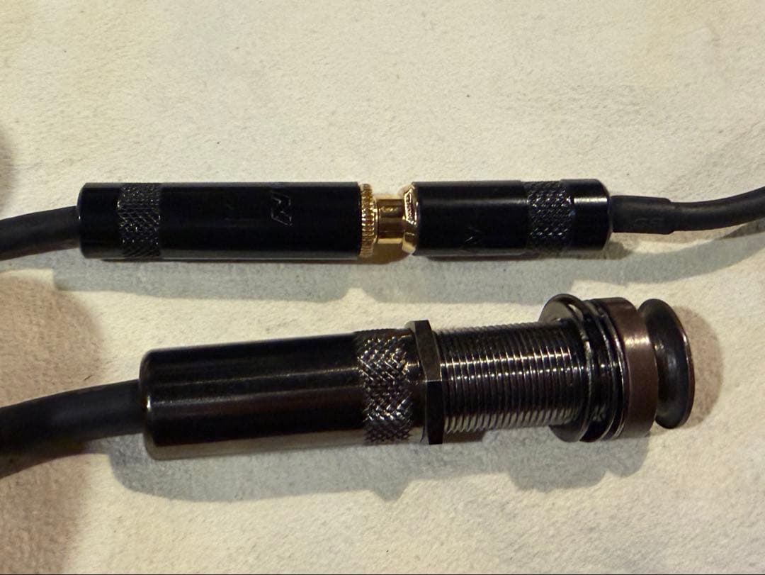 SUNRISE S-2 ピックアップ アルミ削り出しクランプ