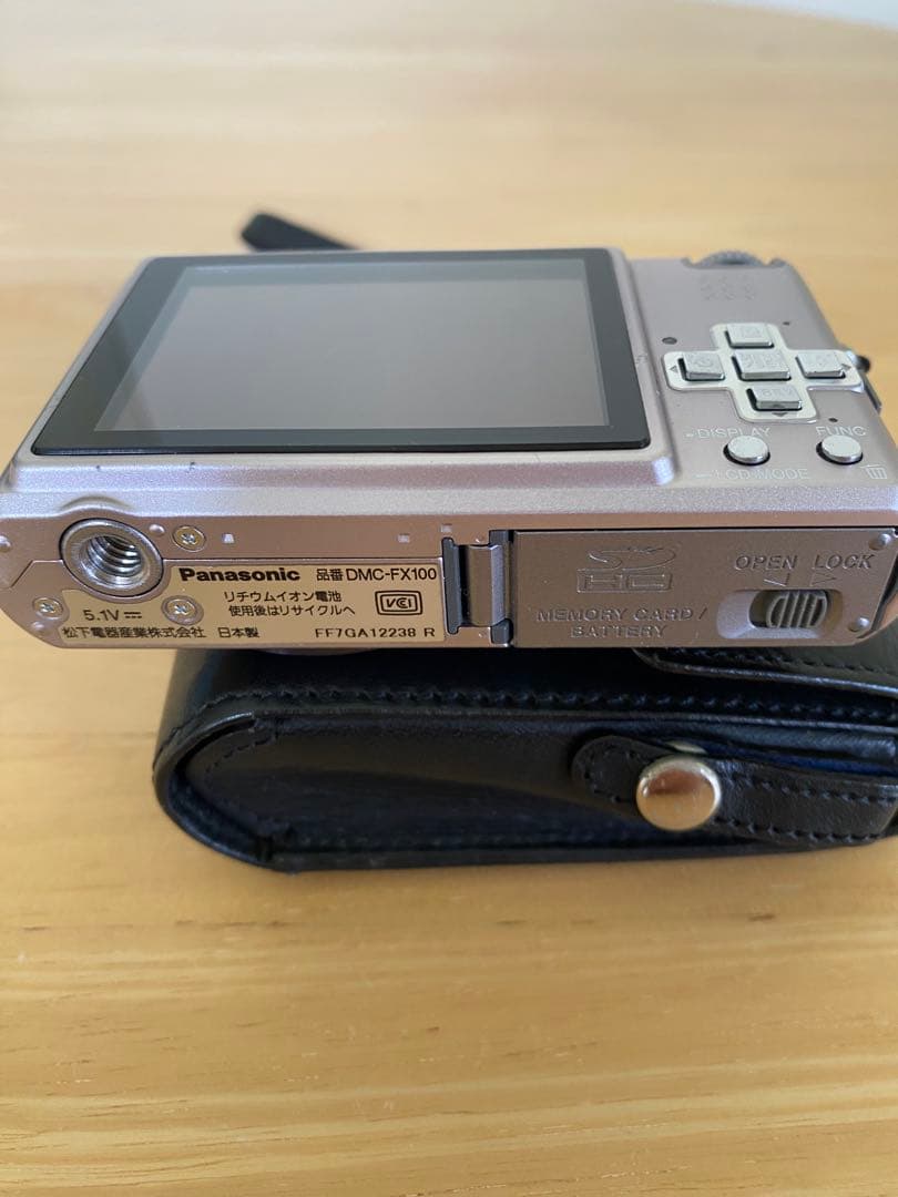 デジタルカメラ Panasonic LUMIX DMC-FX100