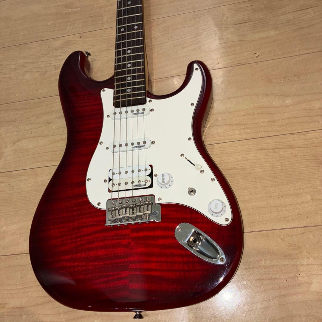安い調整済み　極美品　バスカーズ　ストラトキャスタータイプ動作良好　SSH 虎目