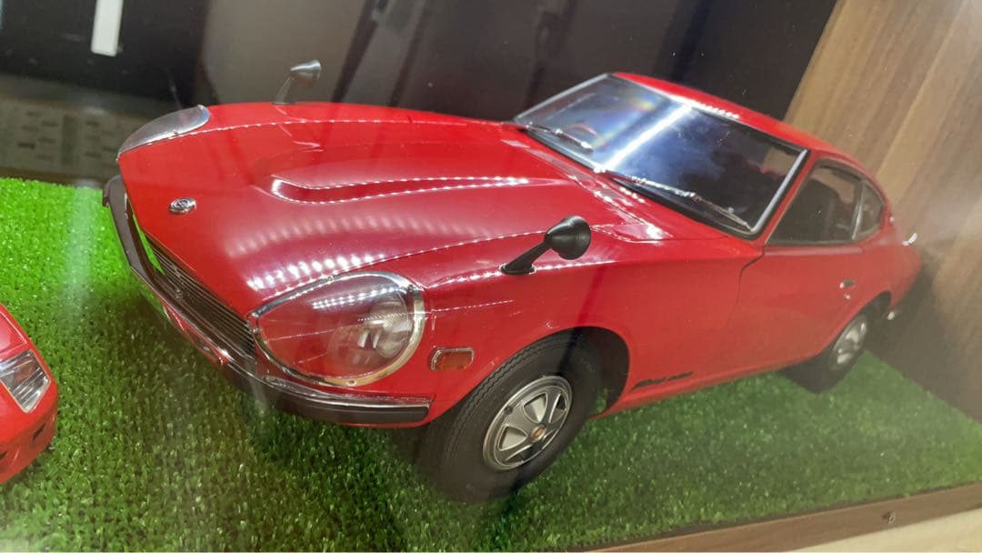週間フェアレディ240Z 1/8スケールモデル 赤 完成品