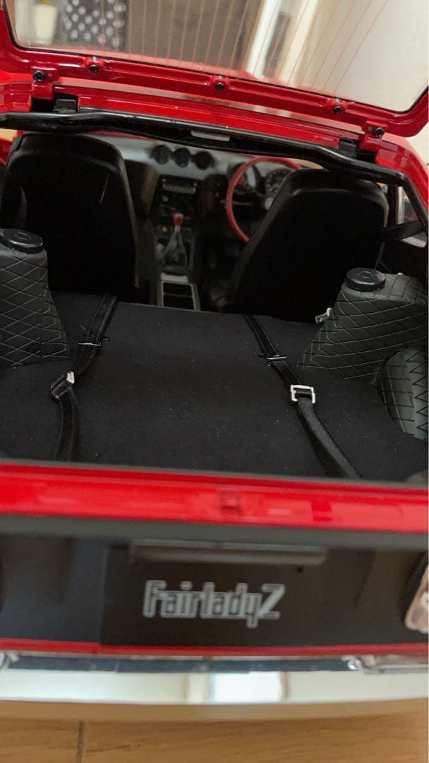 週間フェアレディ240Z 1/8スケールモデル 赤 完成品