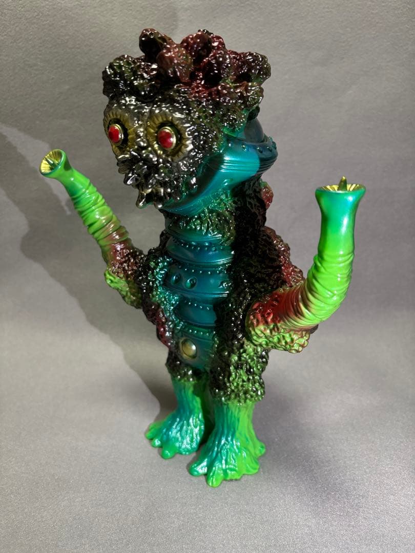 ZOLLMEN 円盤怪獣マザー 黄緑成型