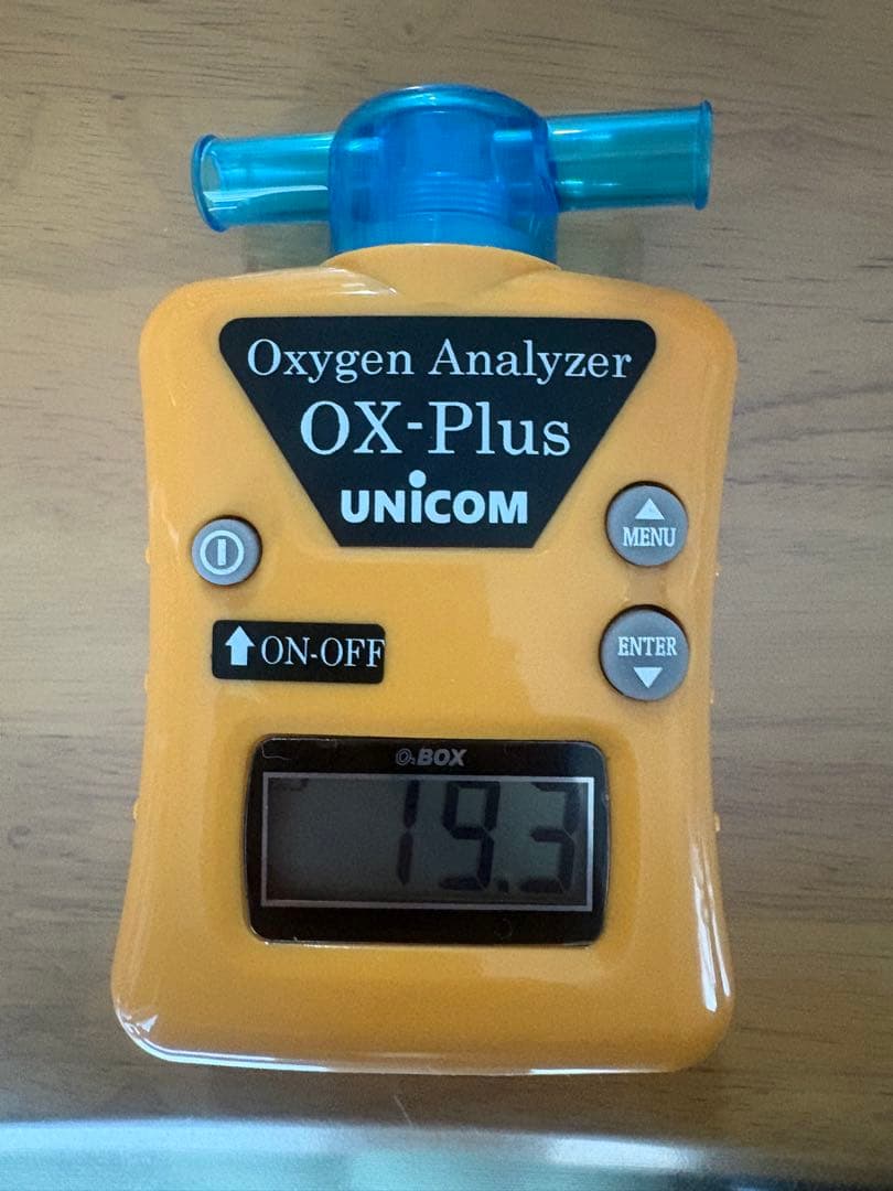 UNICOM Z-3000 酸素濃縮器、酸素計