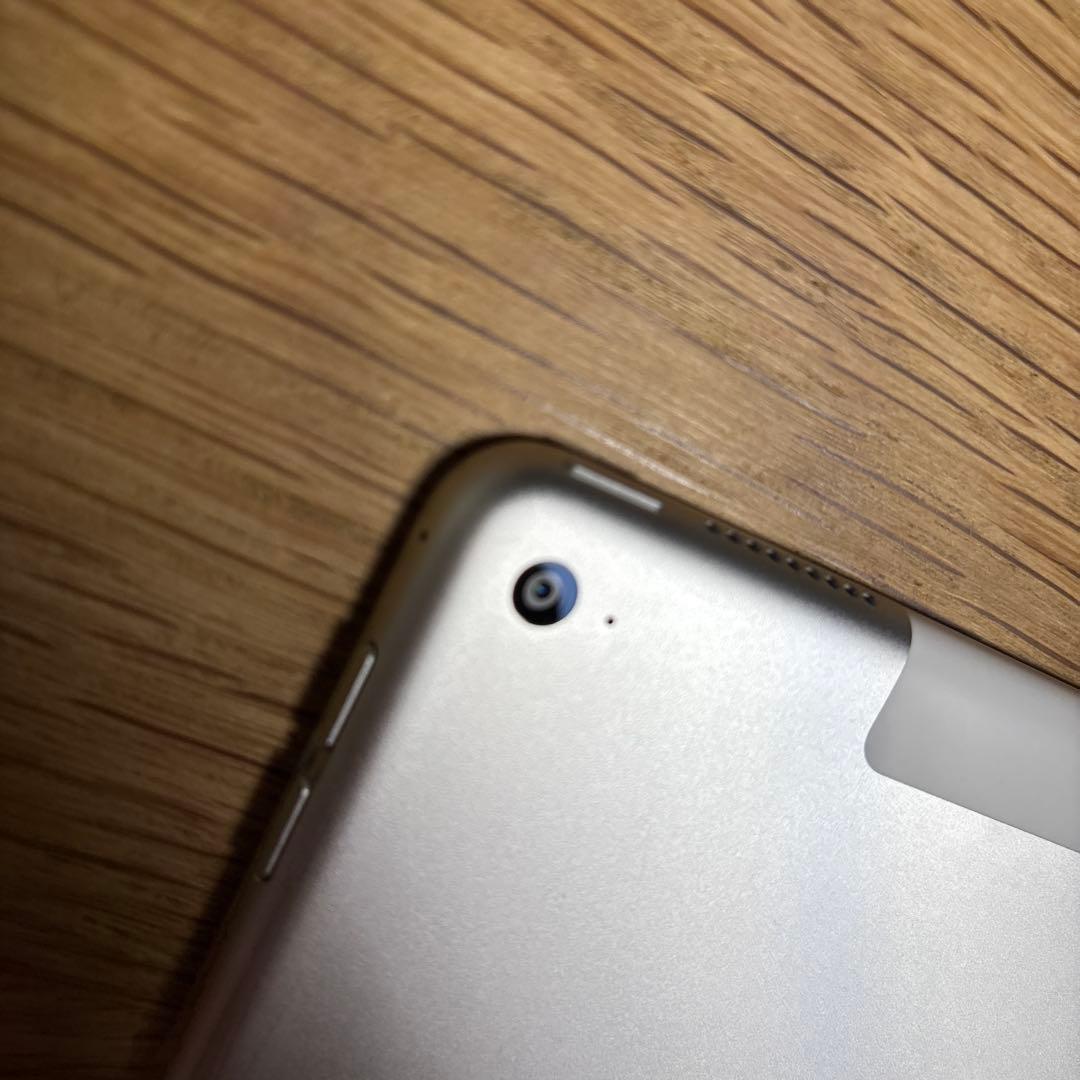 n*4様 iPad Pro (第一世代)128GB Wi-Fi + Cellul