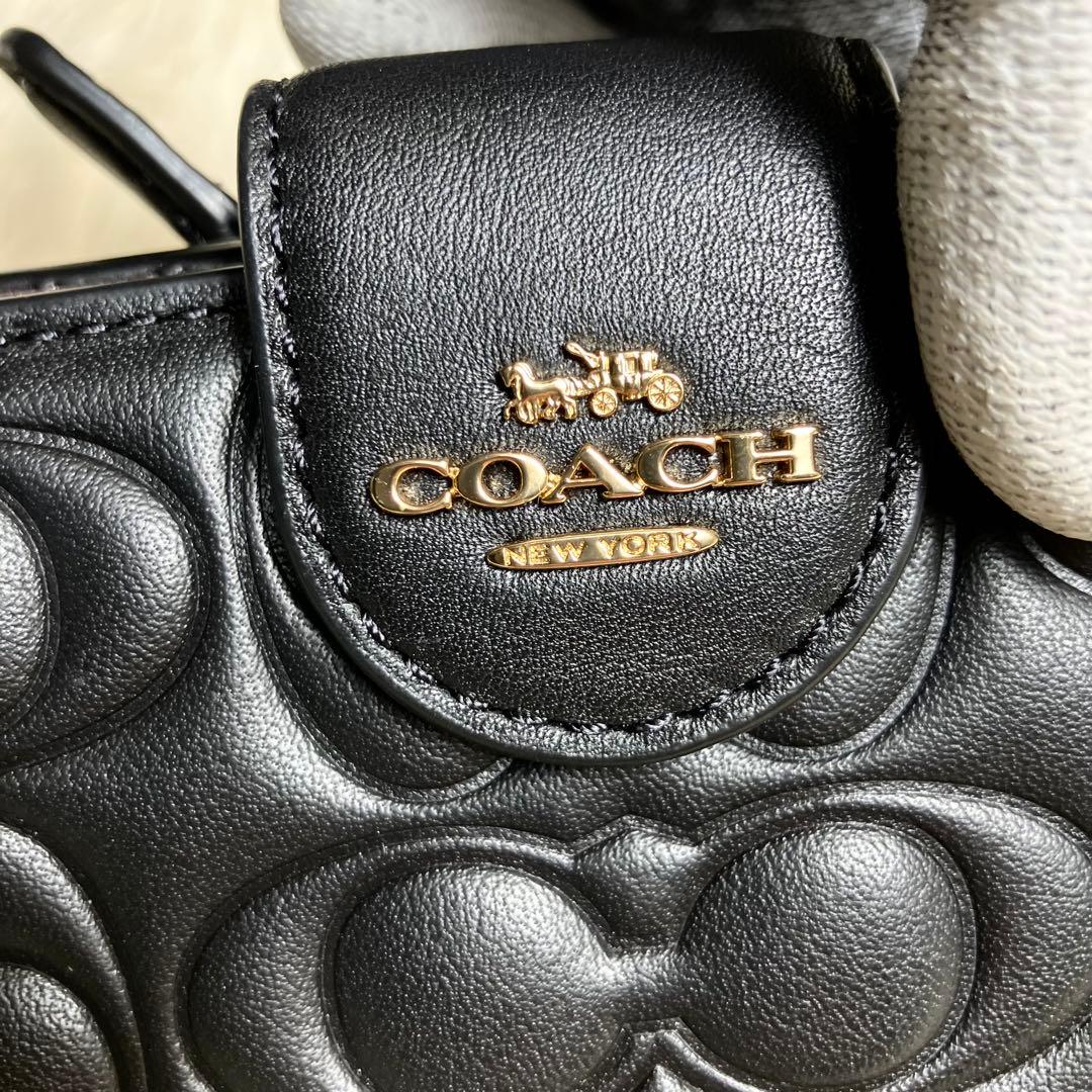 【未使用】 COACH 二つ折り シグネチャーエンボス