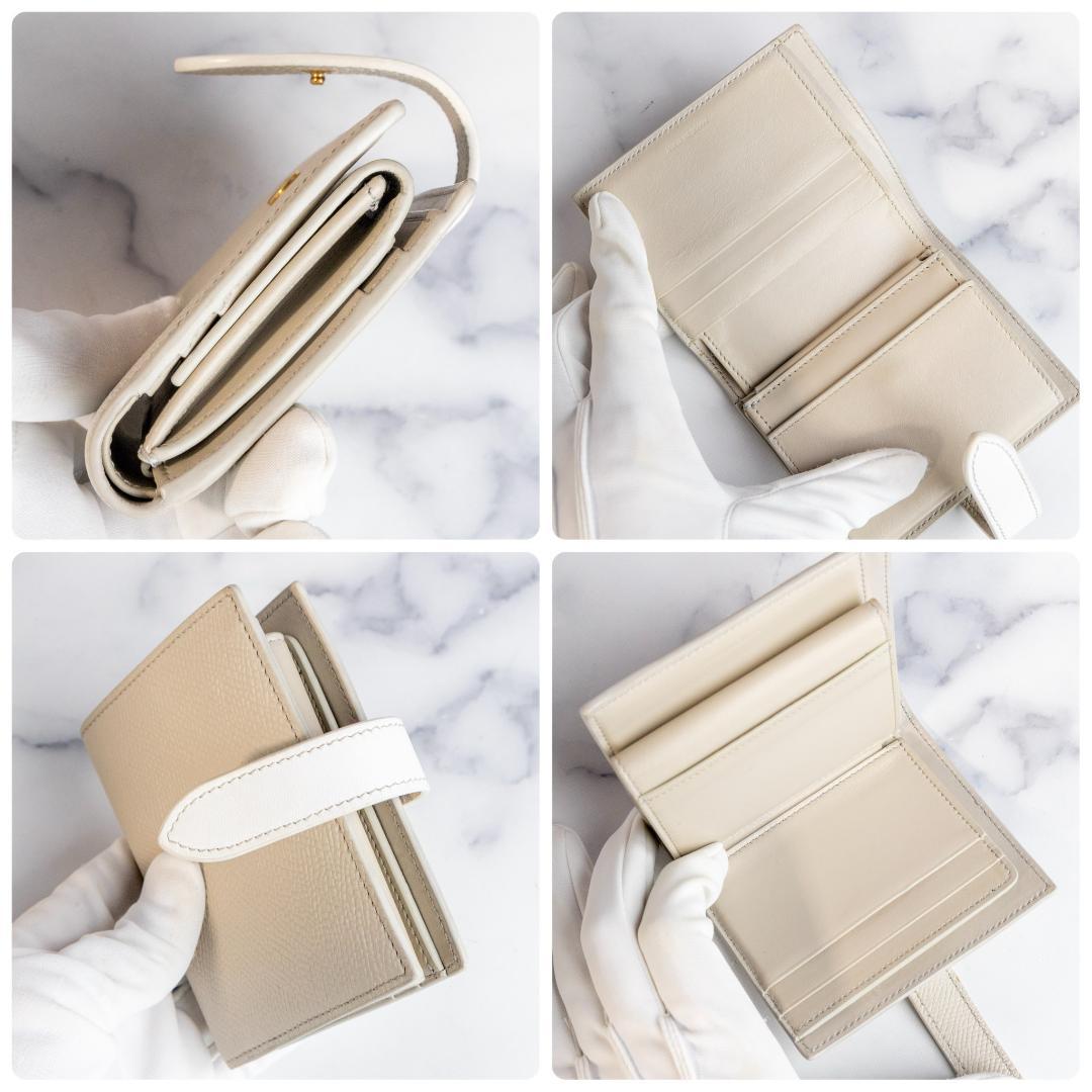 ちいかわ  CELINE スモール ストラップウォレット