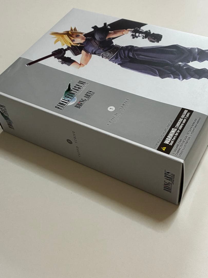 【未開封】ファイナルファンタジー VII ブリングアーツ クラウド・ストライフ
